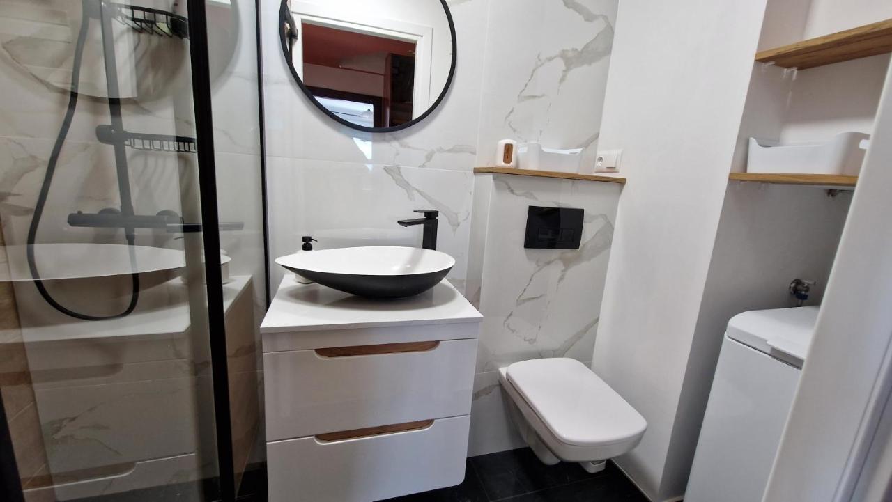 Appartamento Apartament, 3 Pokoje Na 10 Pietrze Danzica Esterno foto
